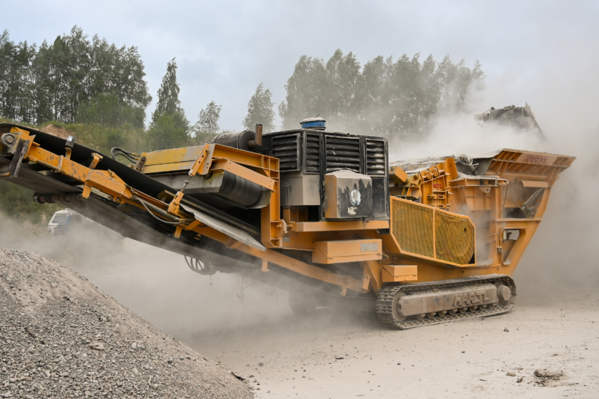 Loose & Bagged Aggregates – Supply of sand, gravel, and crushed stone.